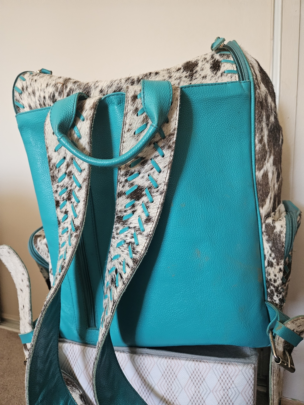Turquoise-Trim Cowhide Backpack - Picture 3 of 9